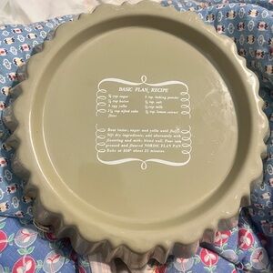 Nordic Ware Fluted Flan Pan - Avocado Green.